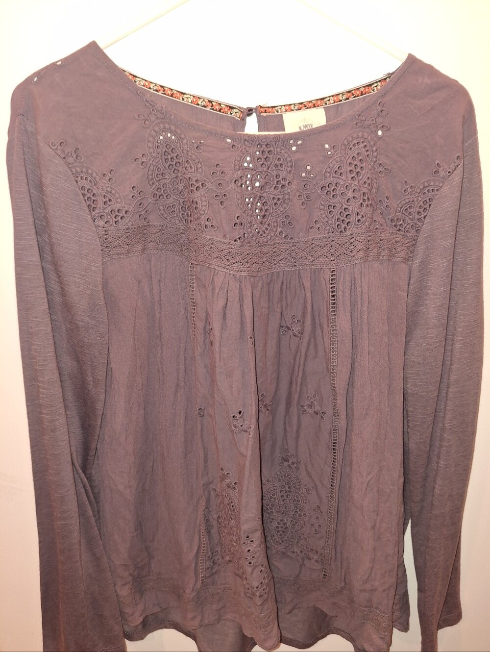 Knox Rose Mauve Eyelet Long-Sleeve Peasant Top
